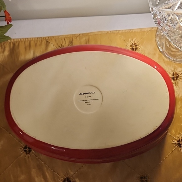 Rachael Ray Baker Red 2 Qt - Picture 4 of 4